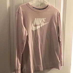 Nike logo tee